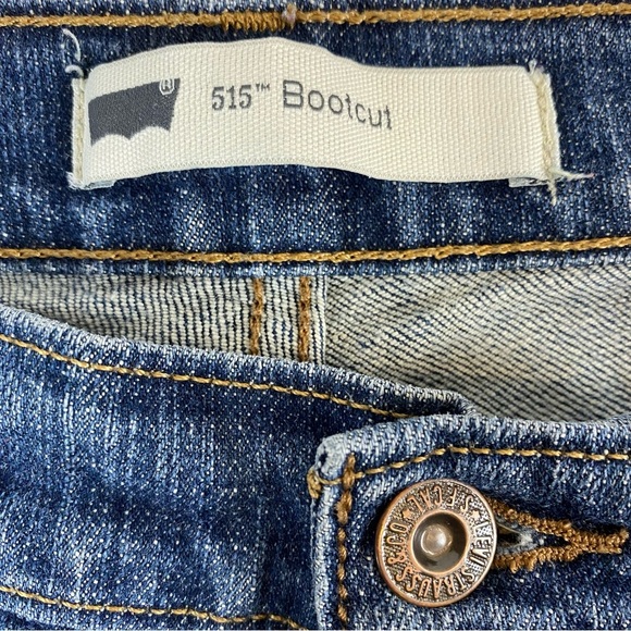 Levi’s 515 bootcut distressed - Picture 6 of 10